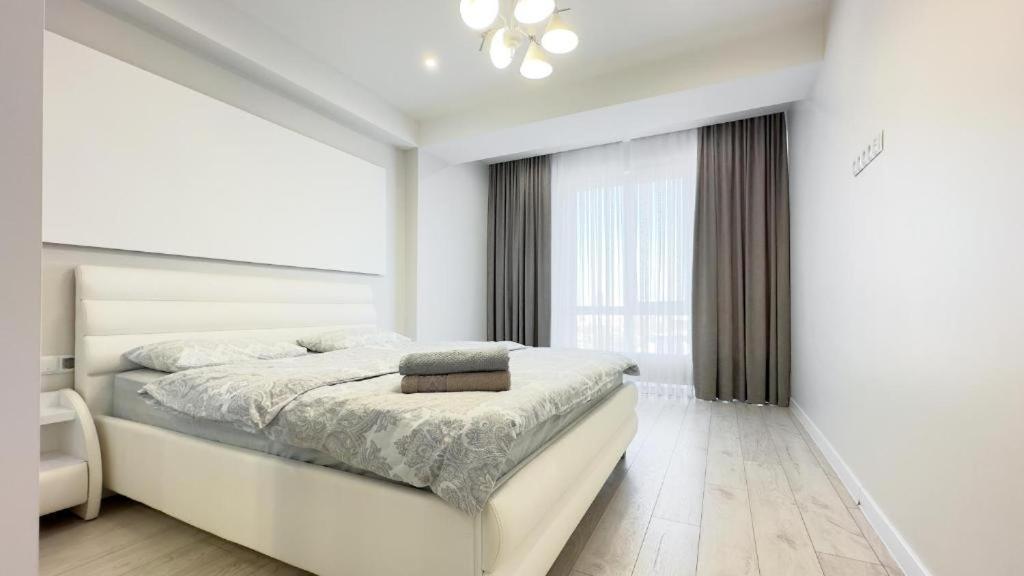 Glass New Apartments Ultracentral Kişinev Dış mekan fotoğraf
